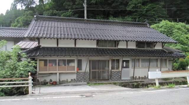 空き家情報バンクへ新規登録しました（登録番号176）