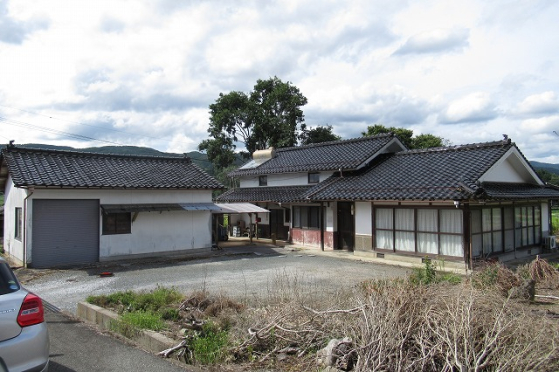 空き家情報バンクへ新規登録しました（登録番号195）