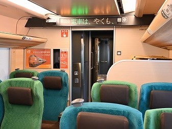 新型やくも 車内　いつから