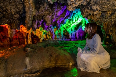 満奇洞「泉水」