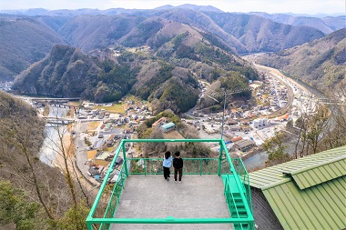 カルスト山荘展望台　岡山　観光　井倉峡