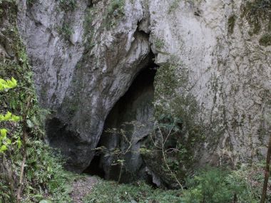 宇山洞
