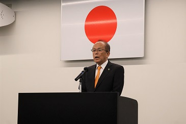 石田市長初登庁　登庁式の様子